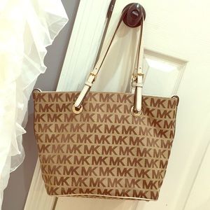 White and Tan Michael Kors Purse